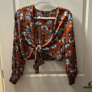 Forever21 Floral crop blouse- Med